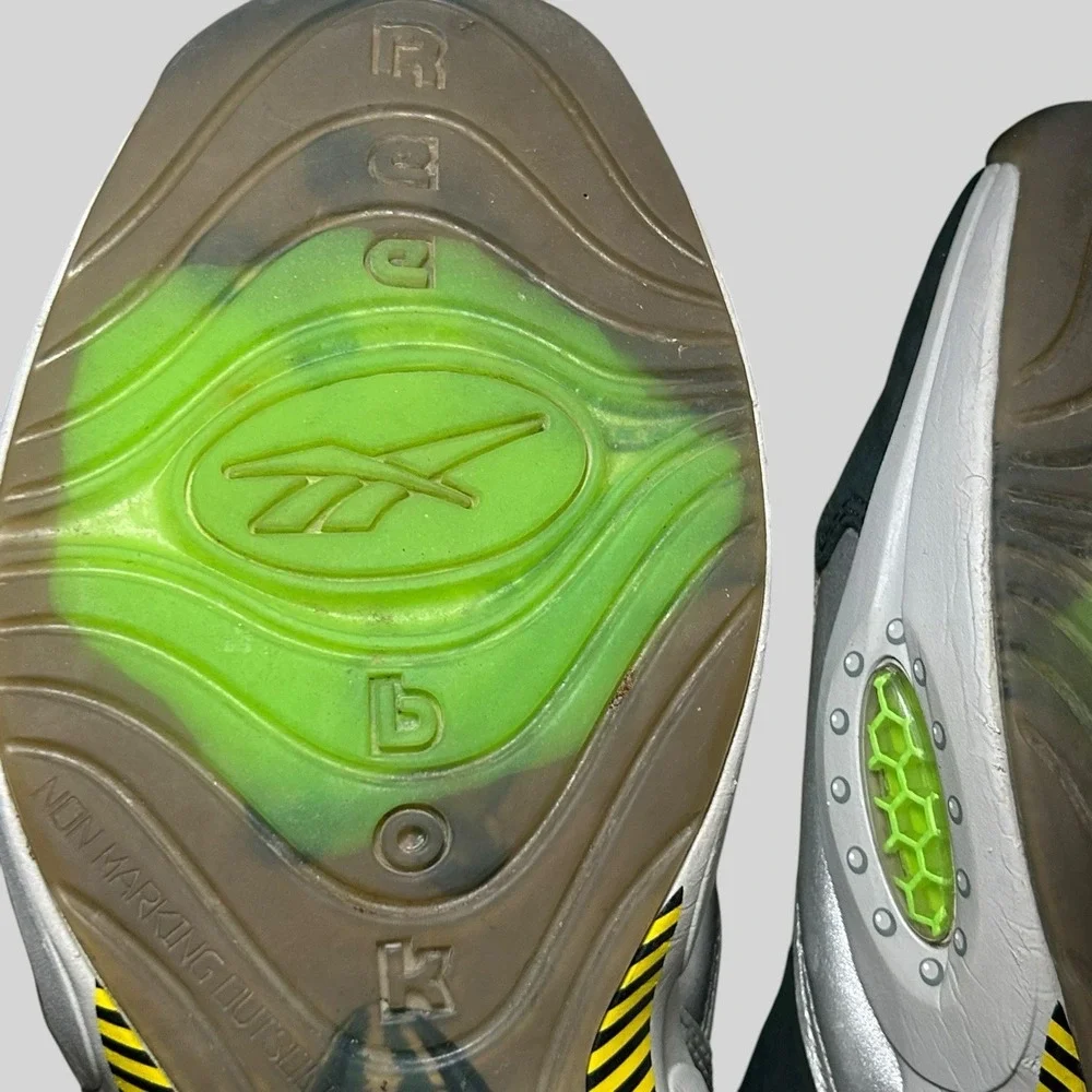 [FW7548] Mens Reebok Question Mid  Sz 12 Illuminations Minions Guru's Lab